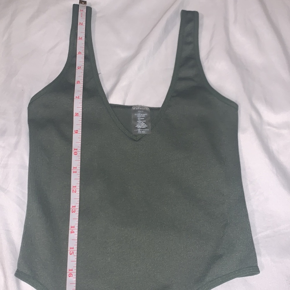 Dynamic Green Bodysuit - Picture 7 of 9